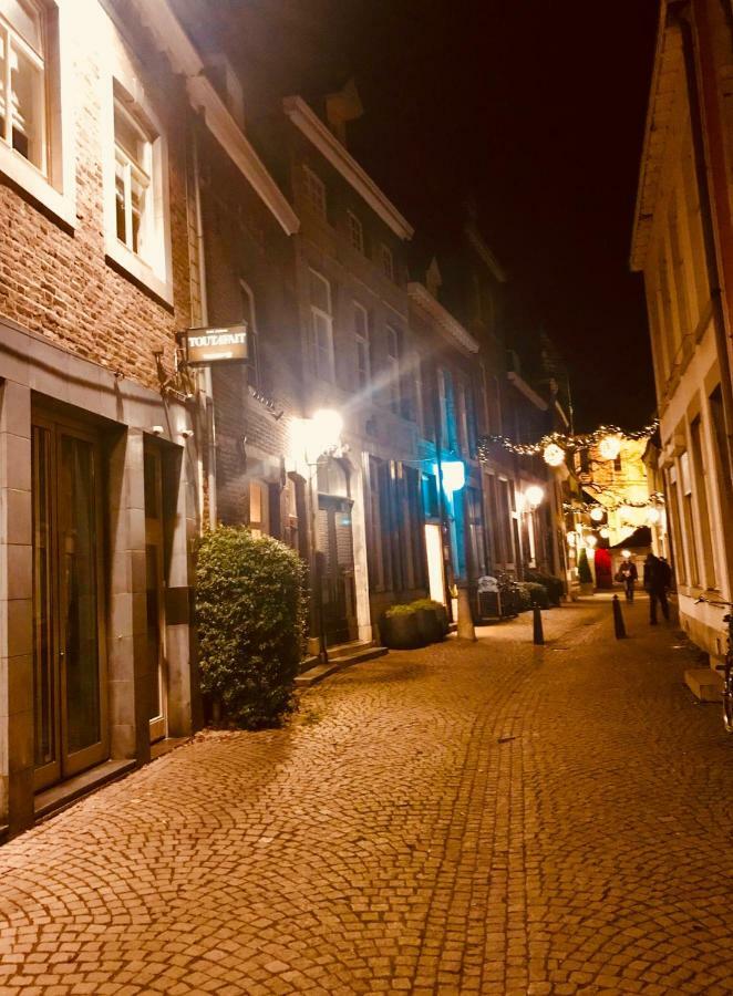 Maison Au Cheval Noir Maastricht Extérieur photo